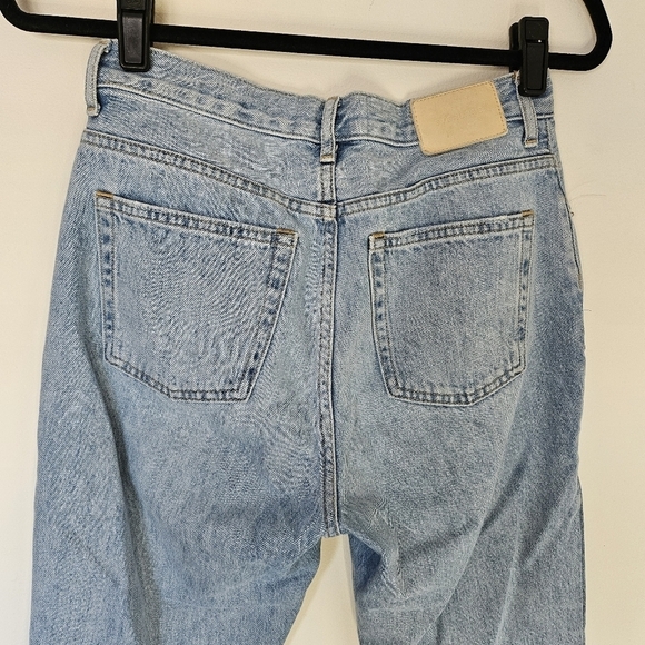 EUC EVERLANE The 90’s Cheeky Cropped Patchwork Jeans Sz 26 - Picture 5 of 13